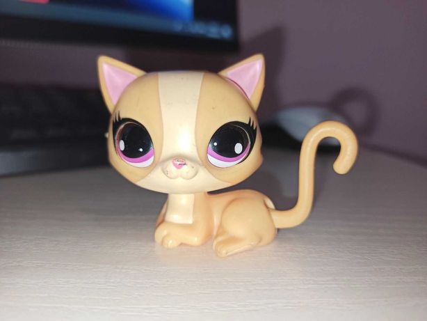 Оригінальна фігурка Littlest Pet Shop від Hasbro