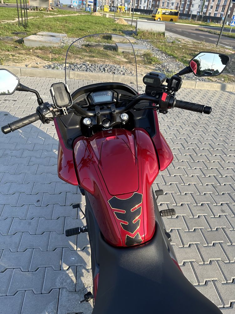 Honda CTX700 Cruiser