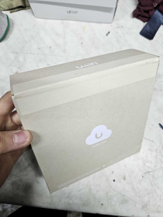 Access Point Ubiquiti U6+ 802.11ax (Wi-Fi 6)