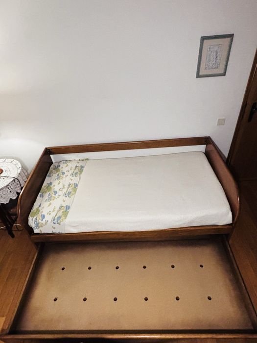 Cama de solteiro 2 em 1 de madeira