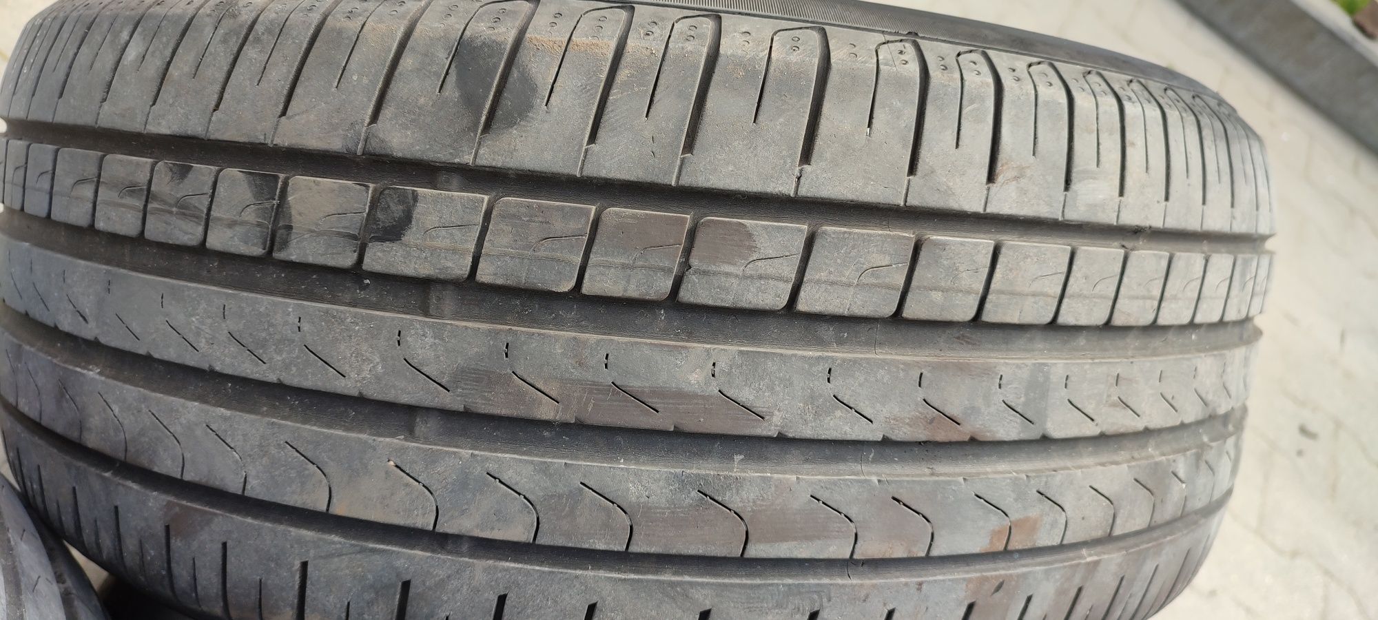 Opony pirelli Cinturato p7 235/45r18 komplet.