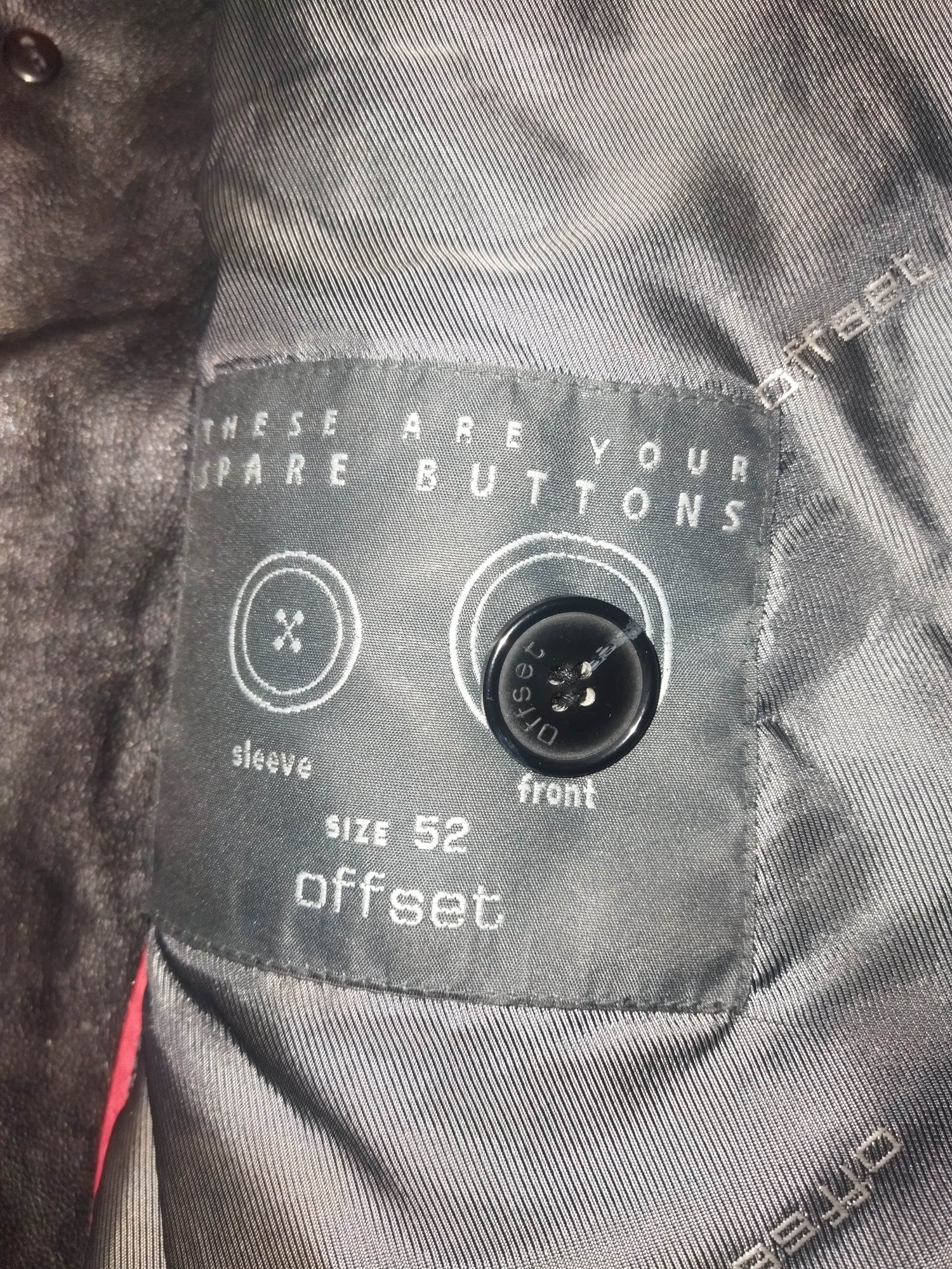 Продам кожанную куртку бренда "Offset"