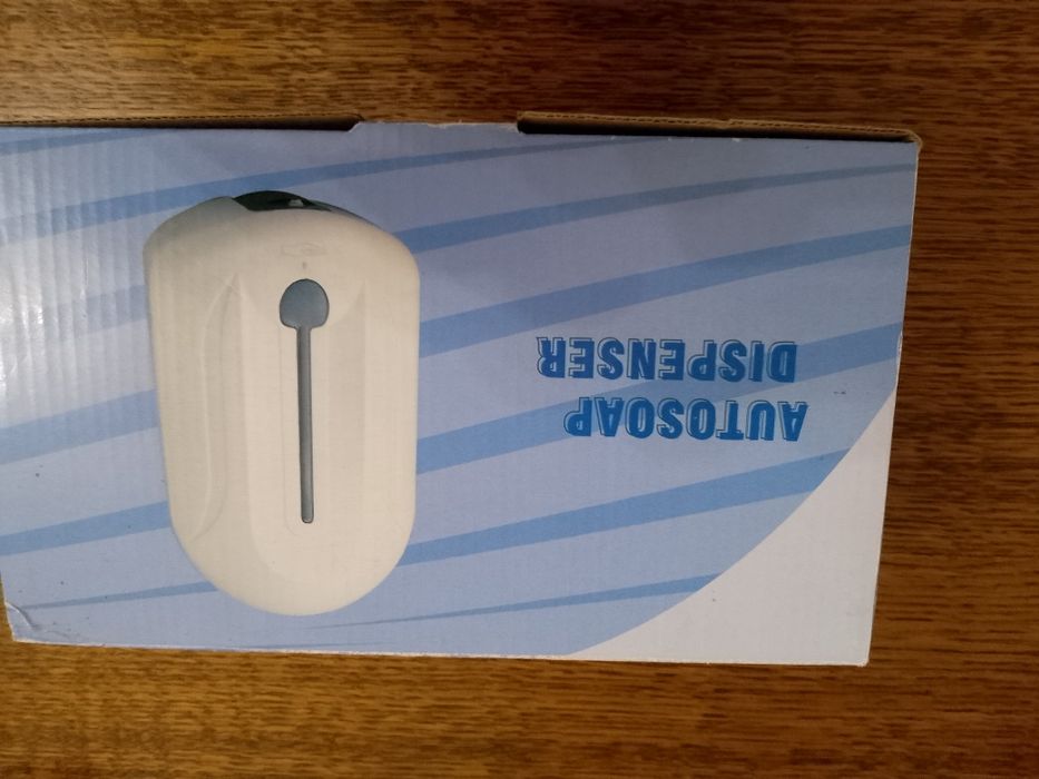 Автоматичний дозатор рідкого мила