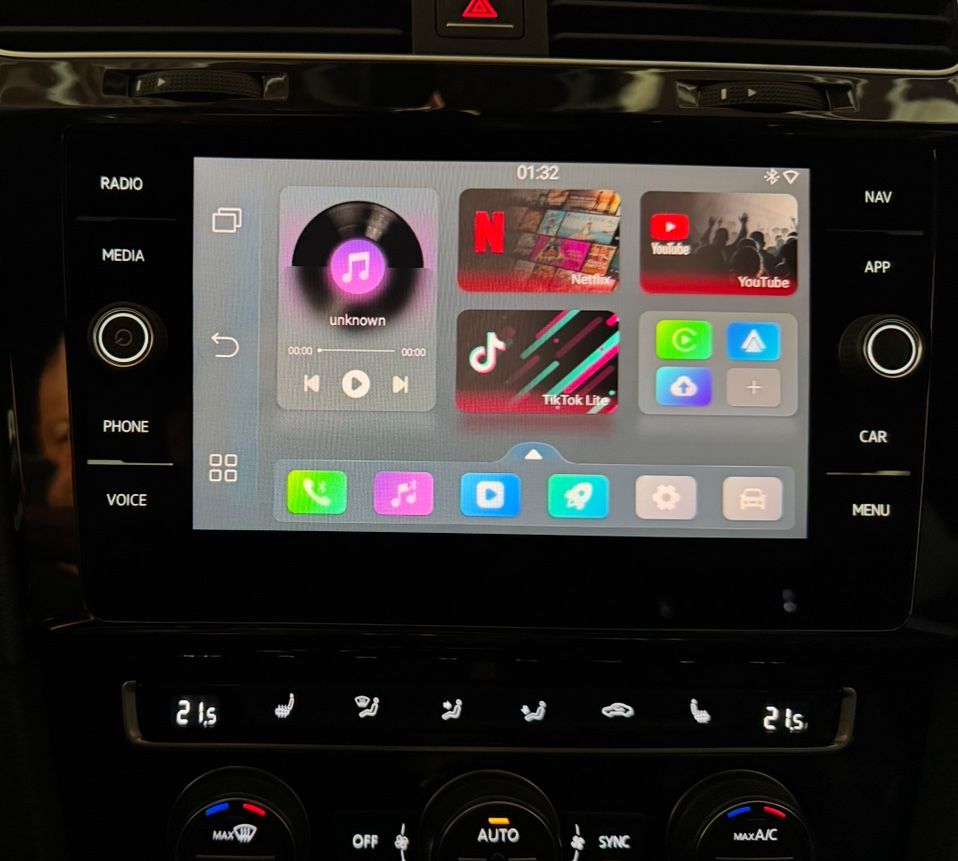 CarPlay адаптер OTTOCAST Play2Video Pro