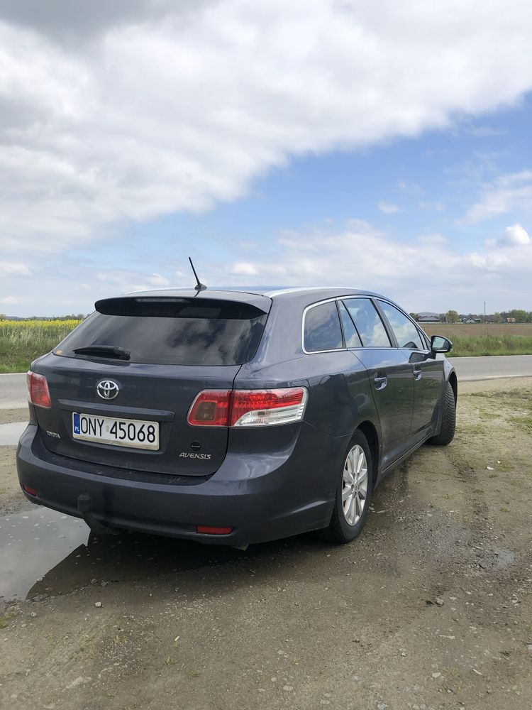 Sprzedam Toyotę Avensis ! Zamiana