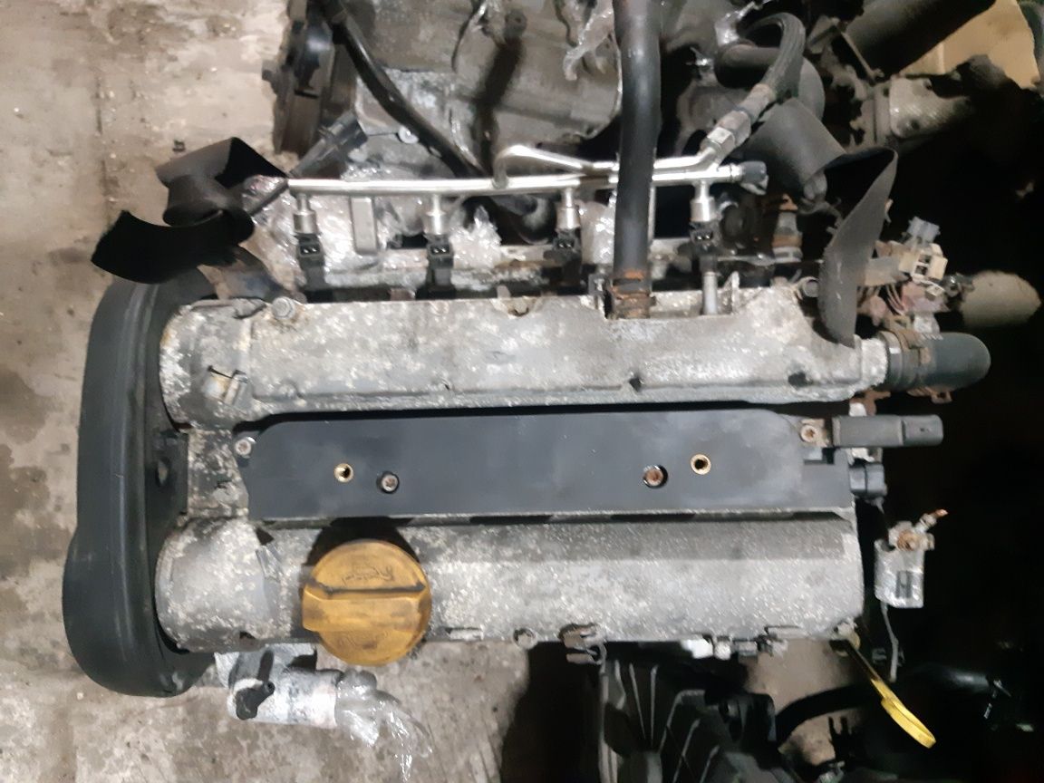 Продам двигун мотор z16xe