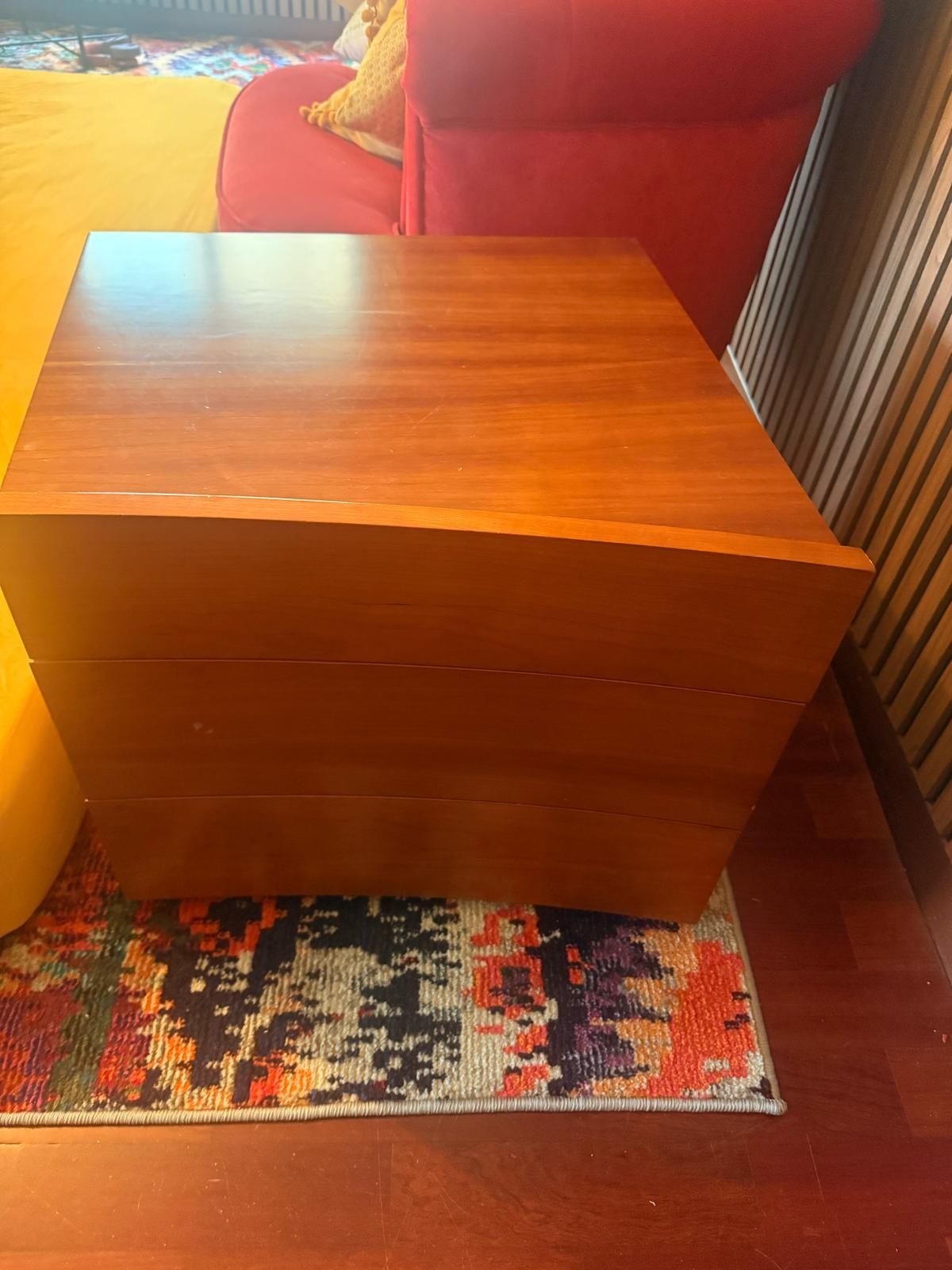 Mesa cabeceira madeira