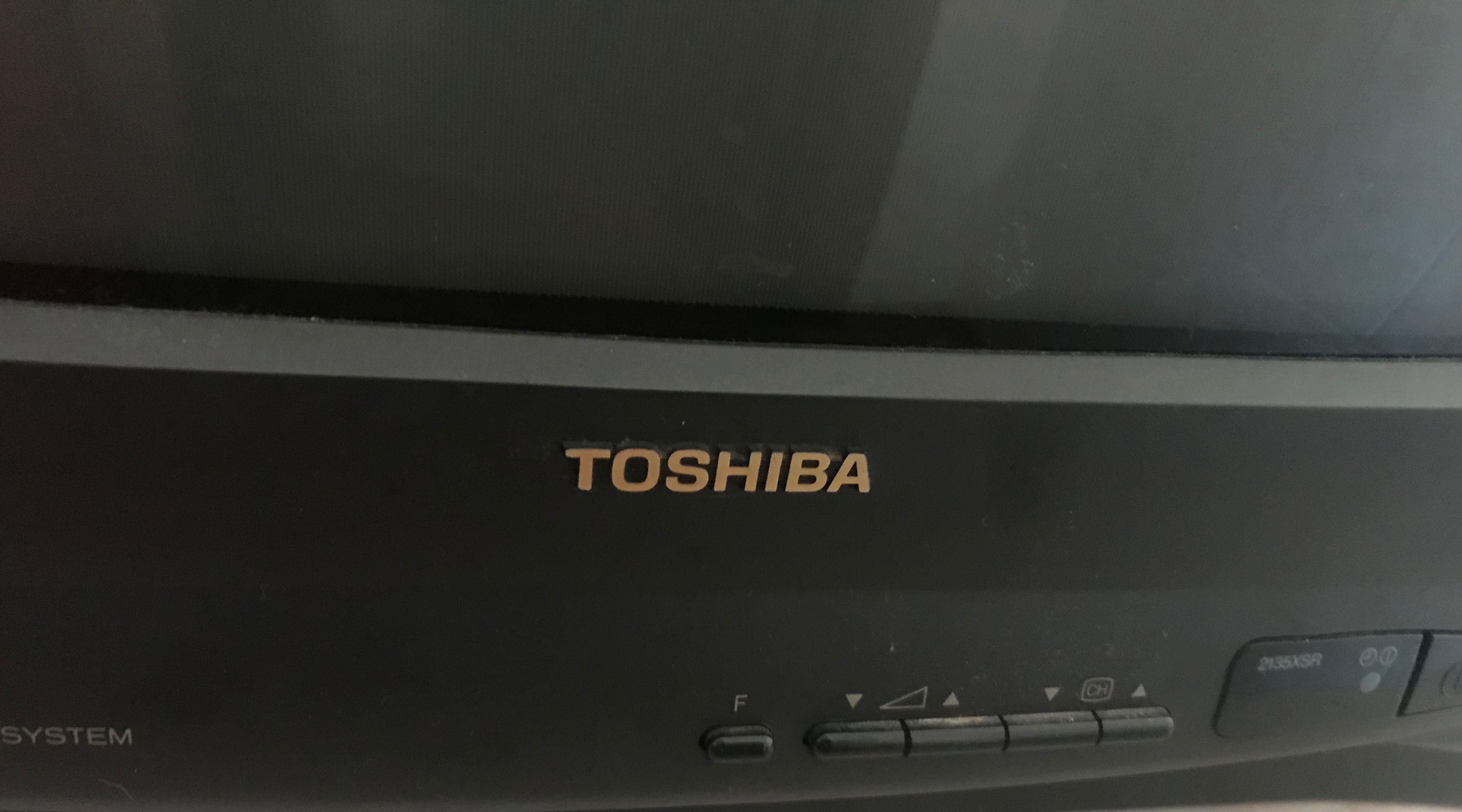 телевизор toshiba 2135 xsr