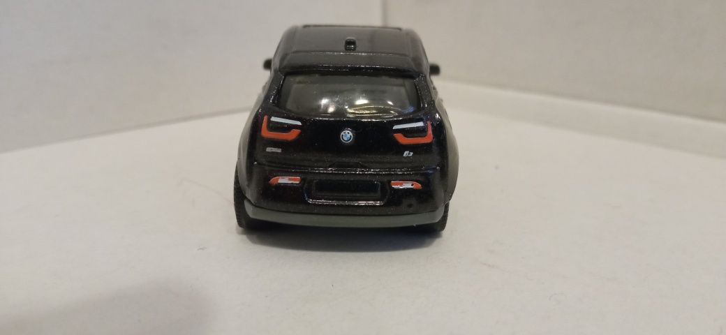 Matchbox BMW i 3