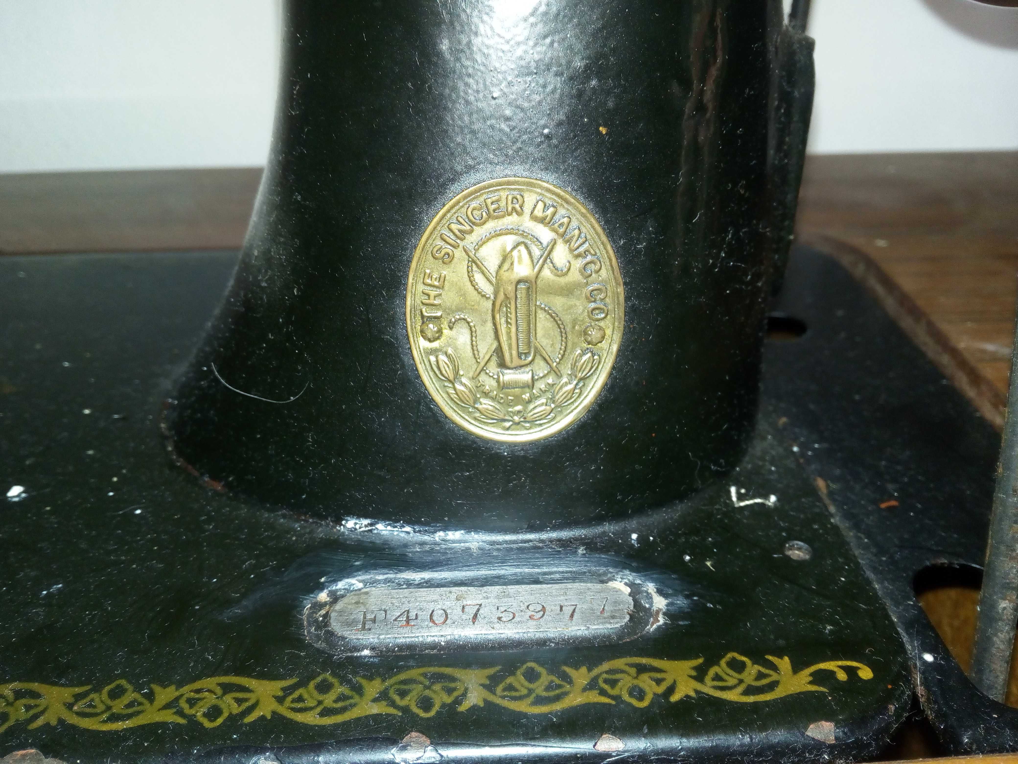 Máquina de costura Singer