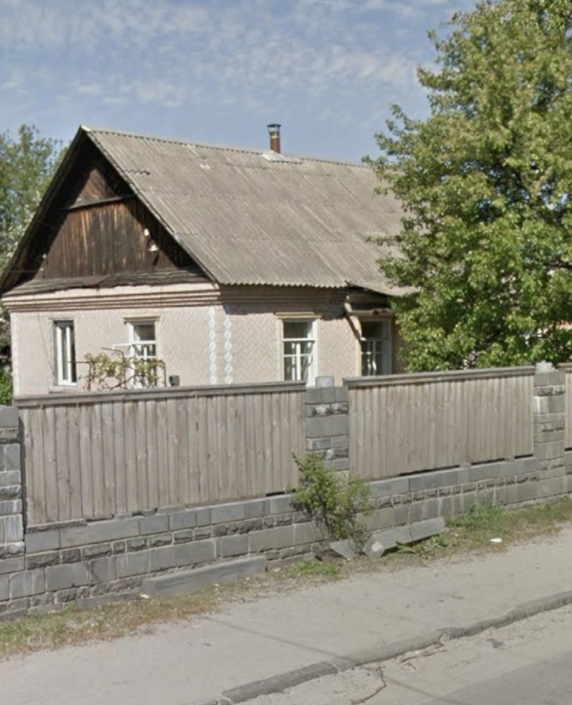 Пів будинку Коростишів вул Некрасова