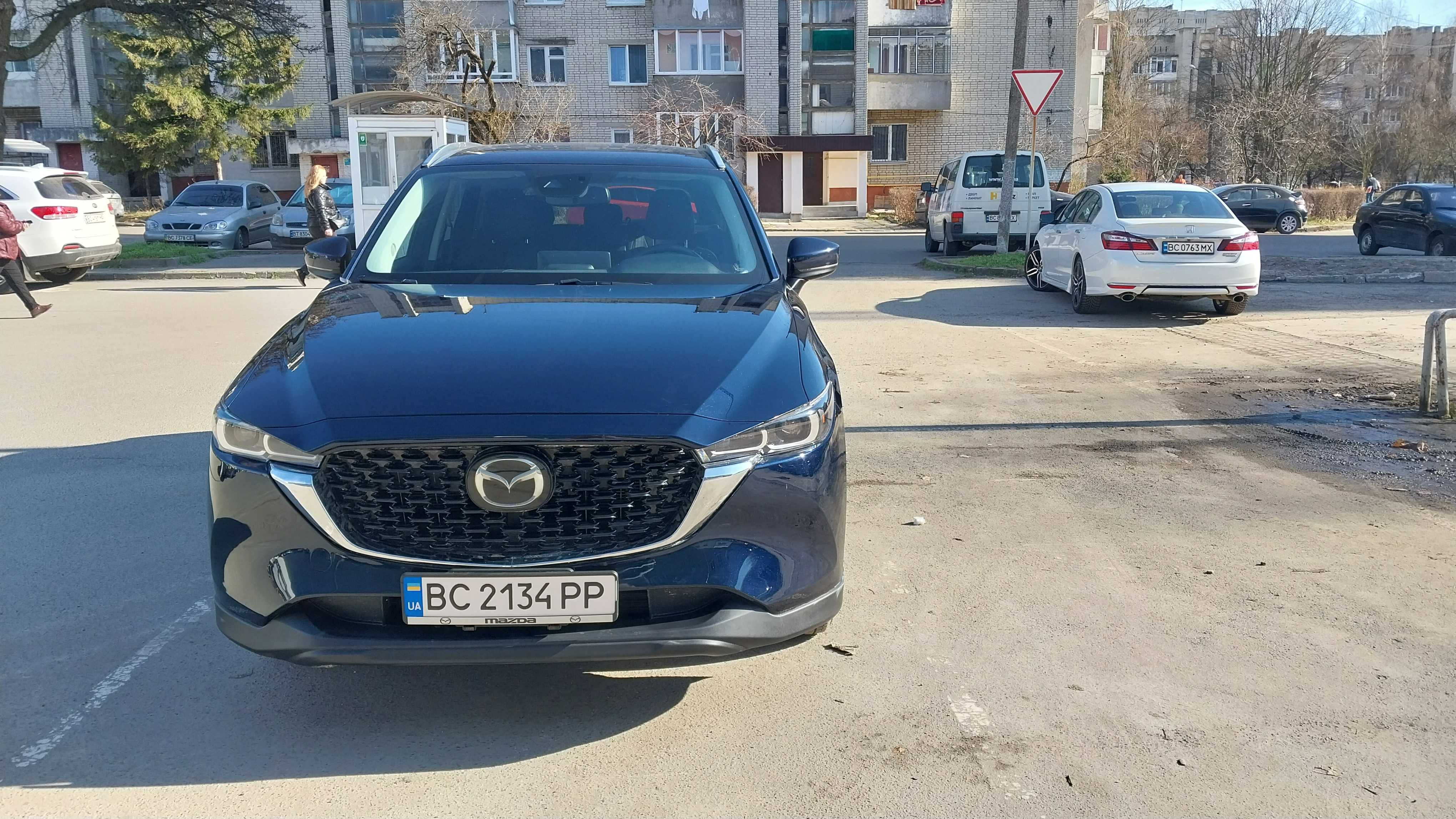 Автомобіль Mazda cx 5