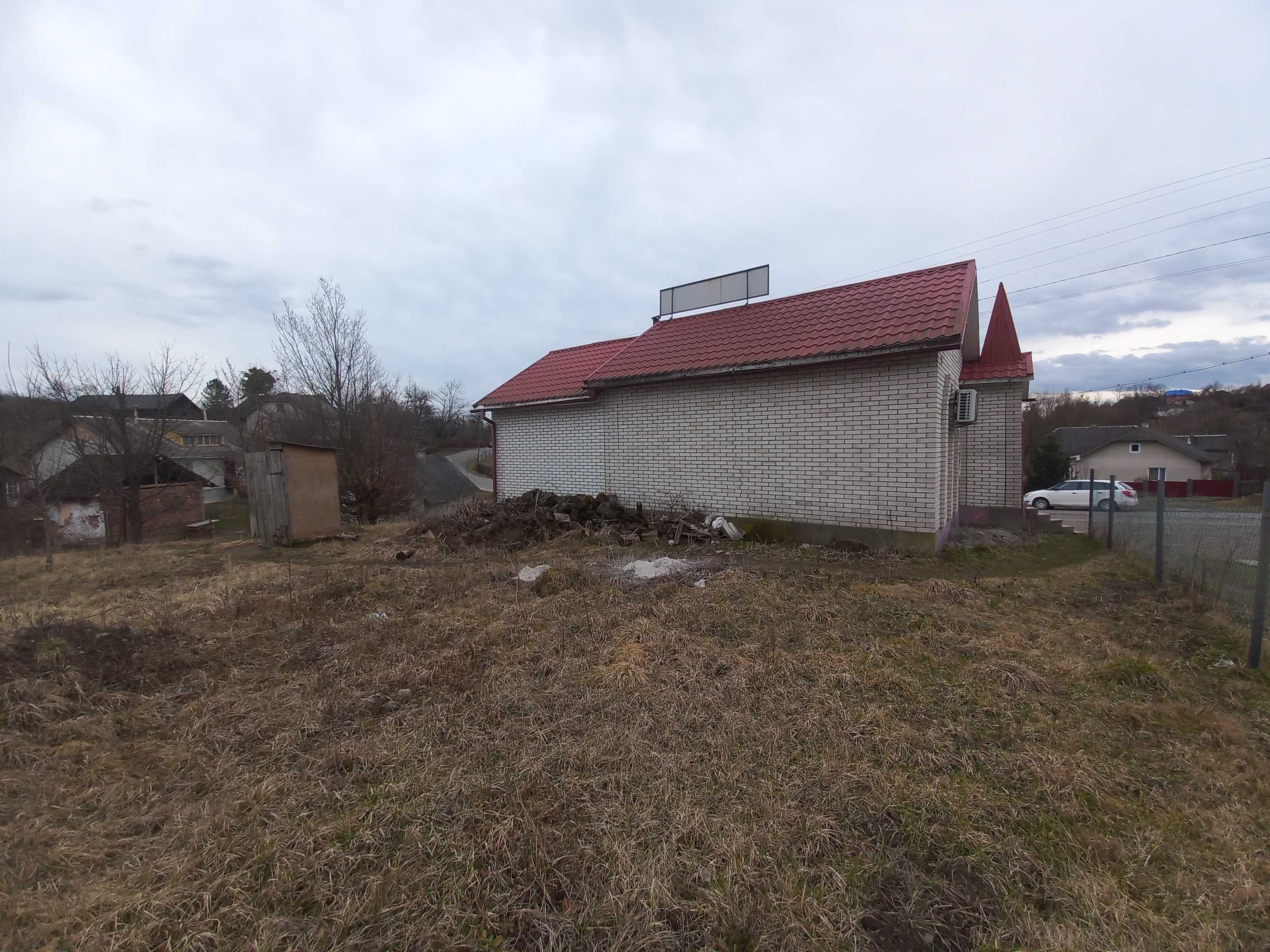 Продаж комерційного приміщення в с. Слобідка, вул. Січ. Стрільців