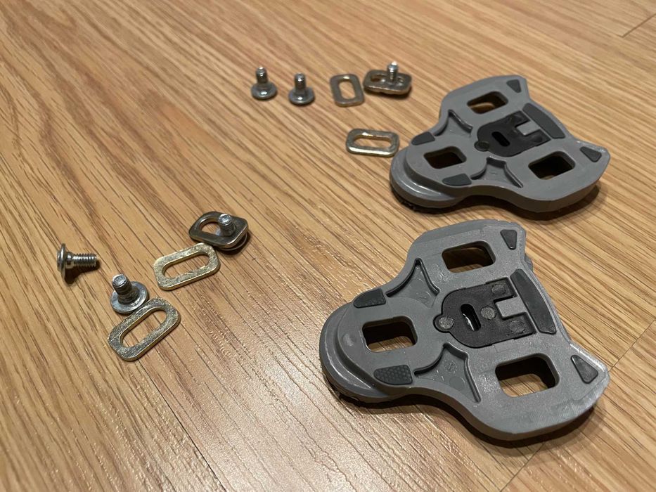 Pedais de estrada look + cleats