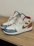 Air Jordan 1 mid UNC to Chicago