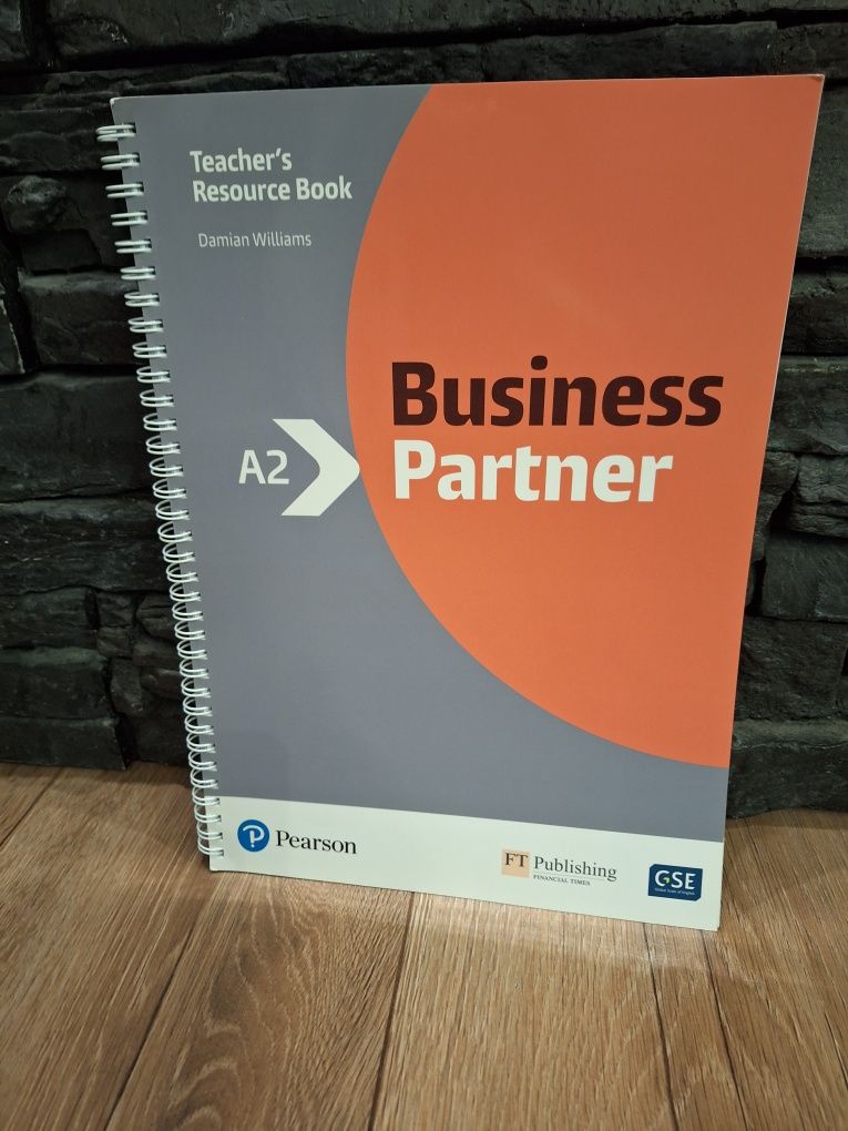 Nowa Business Partner A2 teacher's book