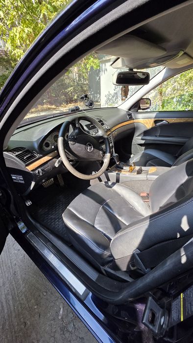 Mercedes-Benz E-Class 2007