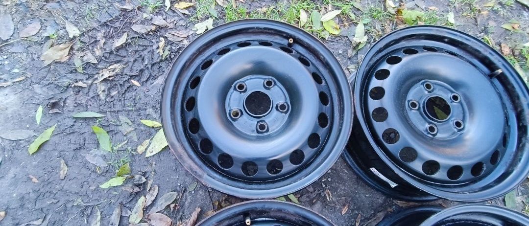 Felgi stalowe VW seat skoda 15 cali 5x112 ET 47