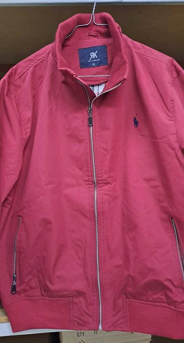 Casaco vermelho homem