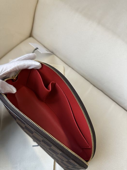 Скидка! Косметичка Louis Vuitton