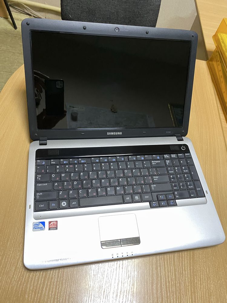 Ноут Samsung NP-RV508