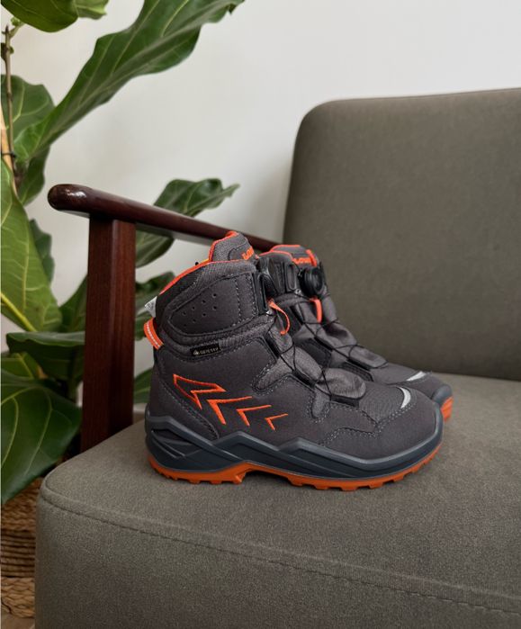 Ідеальні зимові дитячі черевички Lowa FIRO GTX. Оригінал! 30, 32 р.