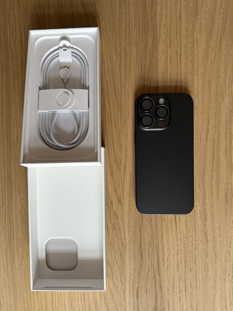 iPhone 16 Pro – 128 GB | Stan bardzo dobry | Bateria 100%