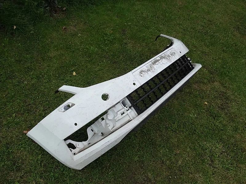Zderzak przedni Skoda Octavia III Lift Spryski PDC