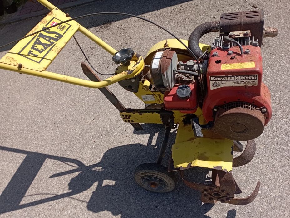 Glebogryzarka spalinowa Texas