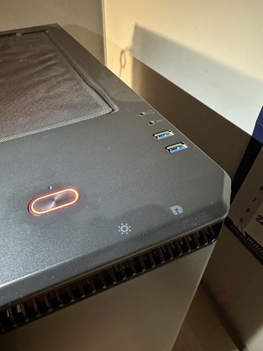 Komputer Gamingowy G4M3R 500 RX5600XT / Ryzen 5 3600 / 16GB