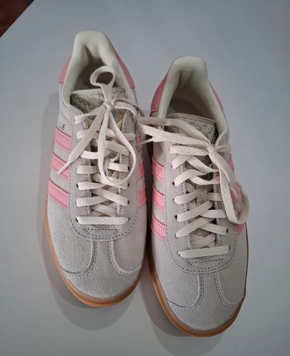 Ténis Gazelle Bold