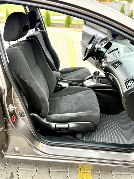 Honda Civic 4D, Полноценный Автомат, Газ-4