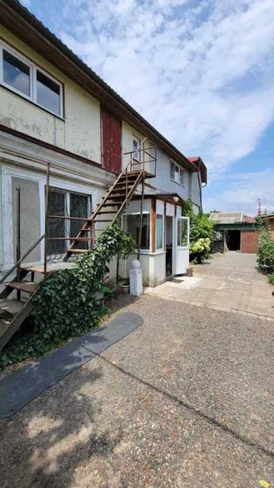 Полдома + гостевой домик с ремонтом в Черноморке, 5 минут до моря!