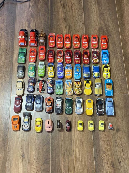 60 Disney Pixar Cars