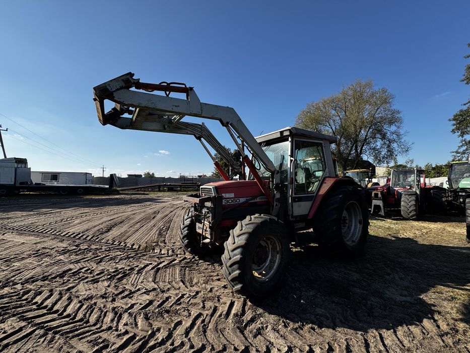 Massey Ferguson 3060 Uszkodzony Ładowacz czołowy