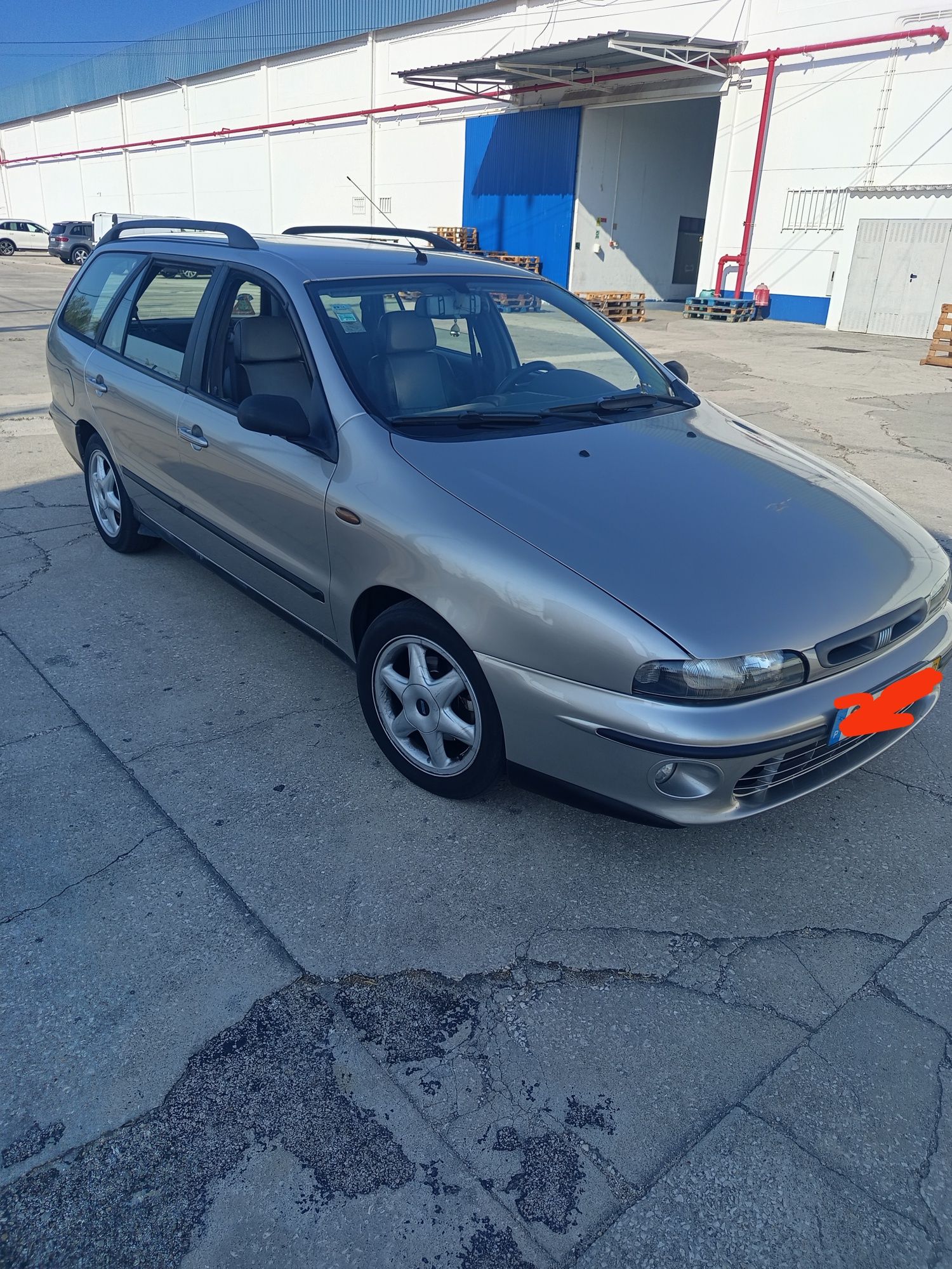 Fiat Marea 1.9 JTD 
Carro sempre de garagem muito estimado sem