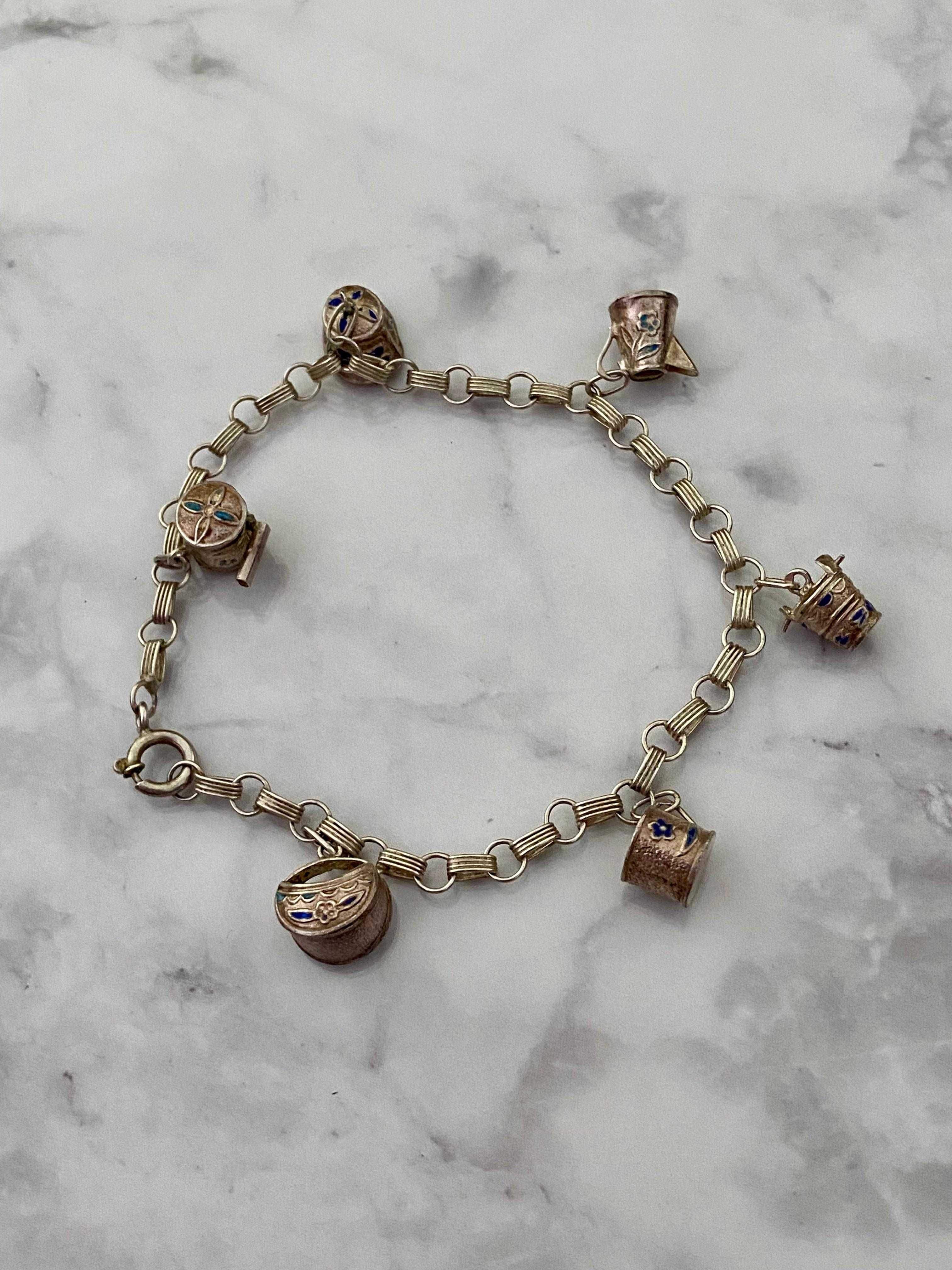Pulseira em Prata 925 Sólida com Vários Pendentes