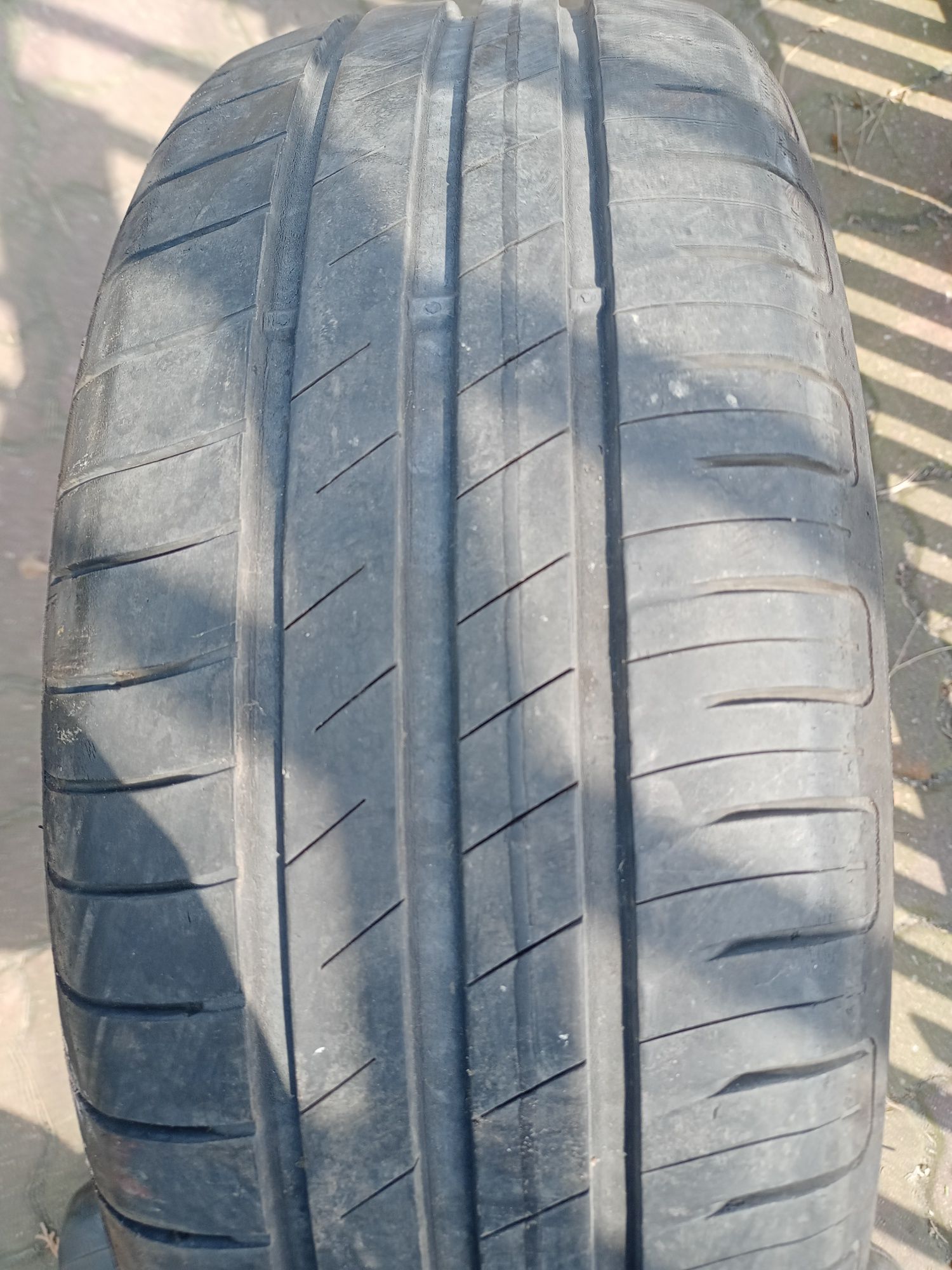 Opona letnia Goodyear Efficientgrip Performance 195/55r16 87V6,5mm20r