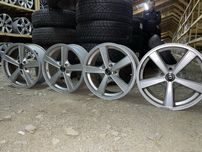 Сучасні якісні диски 5/112 R17 7J ET42 універсальні 4шт ідеал