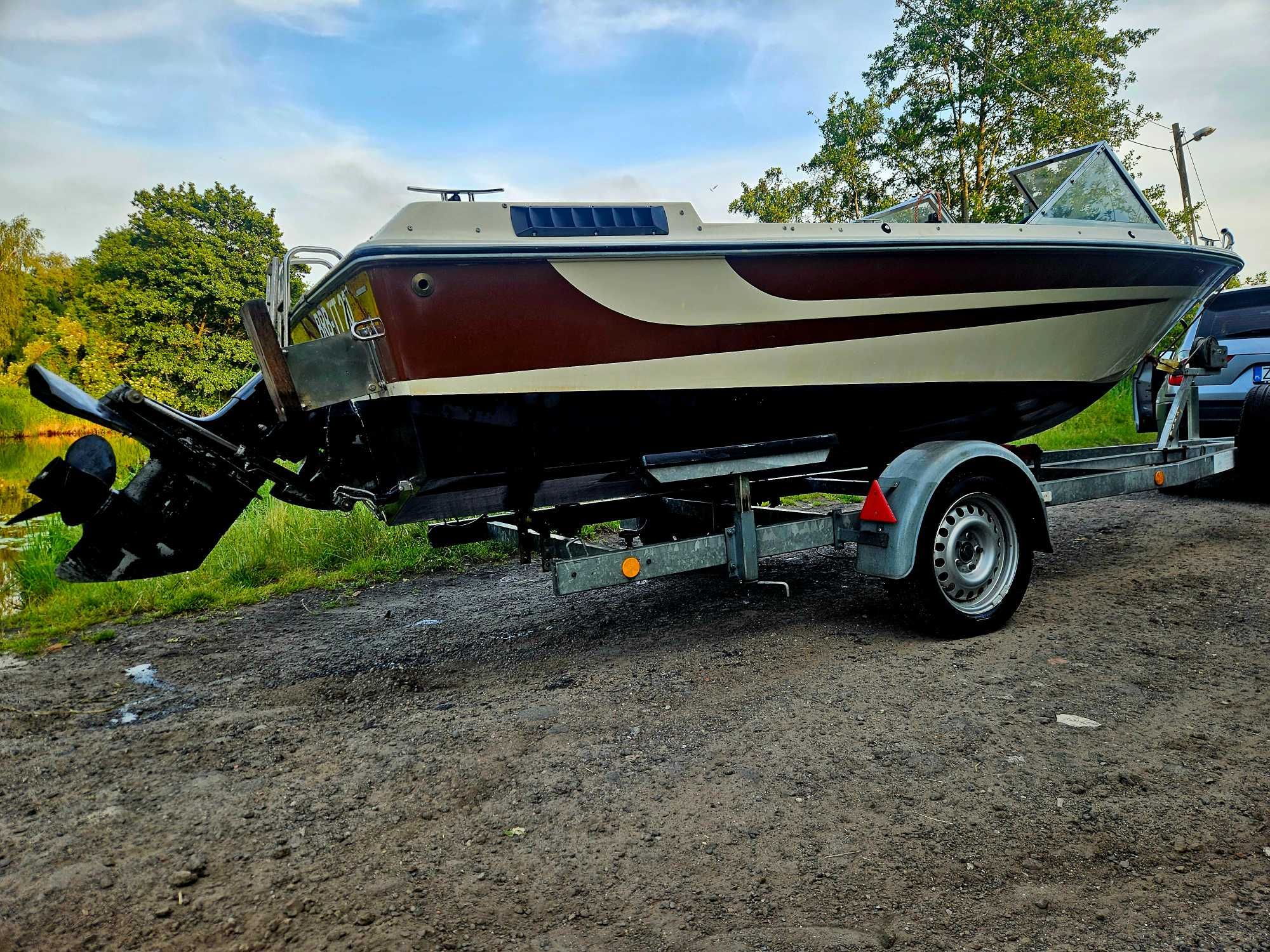 Zadbana  Łódz Motorówka 3.0 mercruiser  ekonomiczna nie zawodna