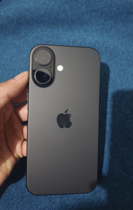 Iphone 16 com guarrentia valida e com caixa
