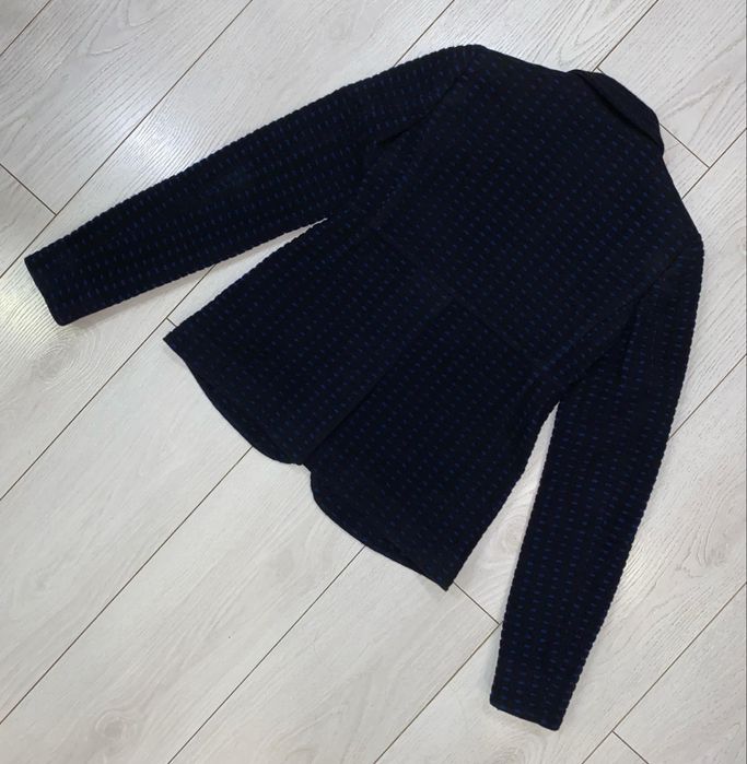 жіночий дизайнерський піджак Miu Miu Made In Italy
size XS оригінал