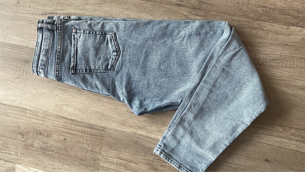 Джинси жіночі МОМ