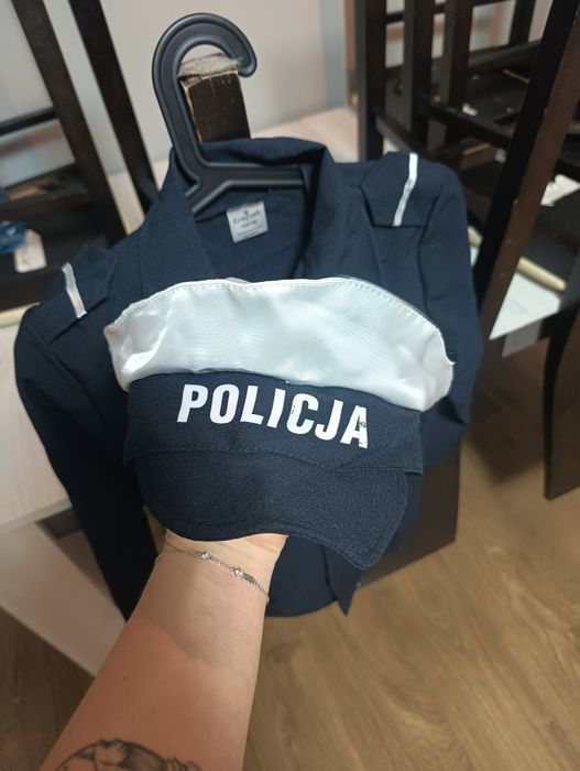 Strój karnawałowy policjant