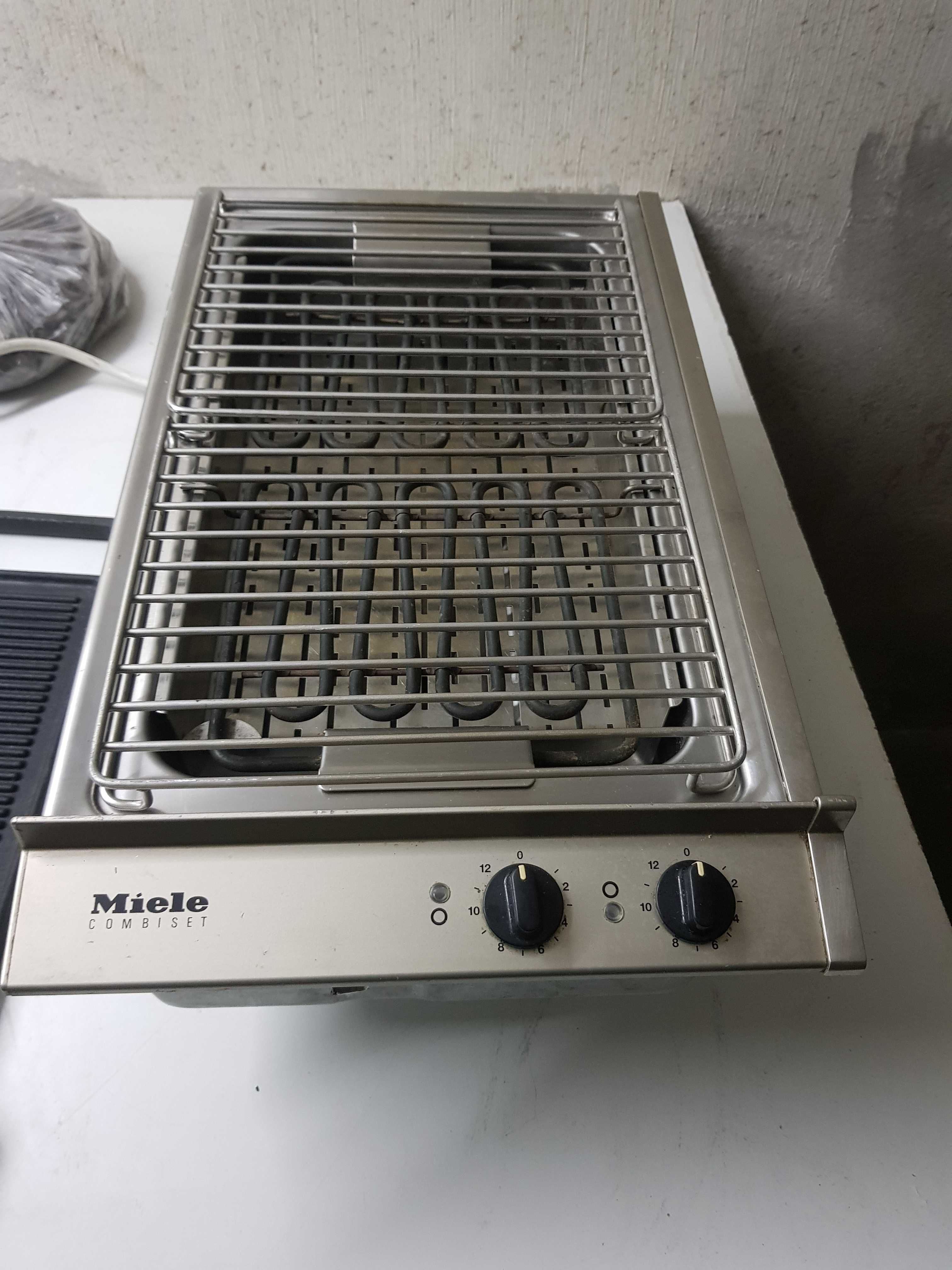 Grill Miele KM 88-2 elektryczny kwasiak do zabudowy kuchni ogrodowej