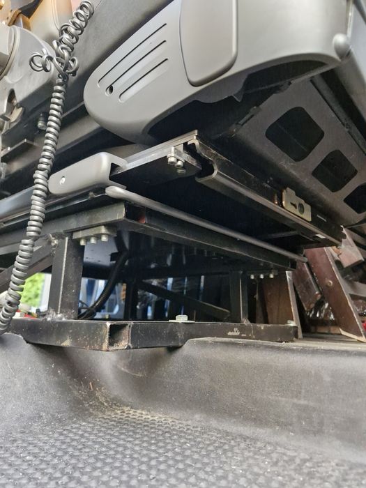 Fotel dla osoby niepełnosprawnej Sterowanie elektryczne