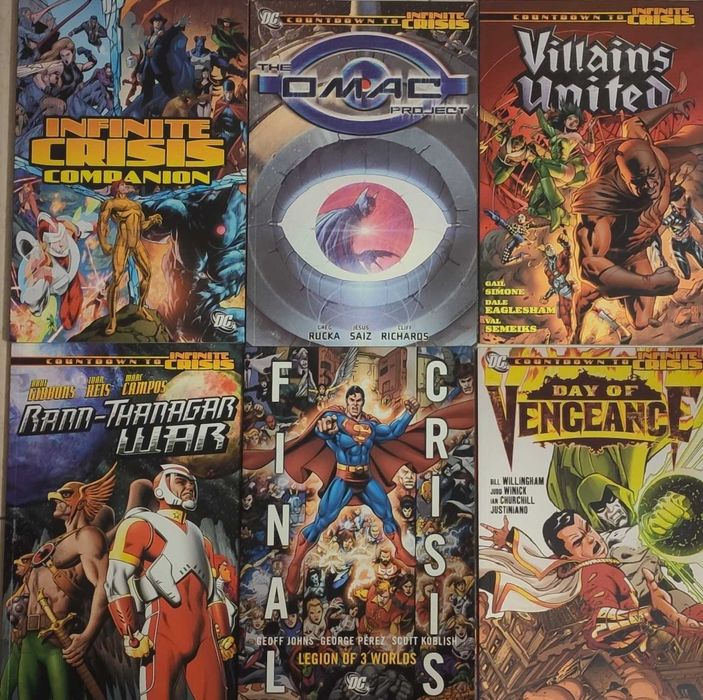 Vendo TPB: Infinite Crisis, Final Crisis: Legion 3 Worlds