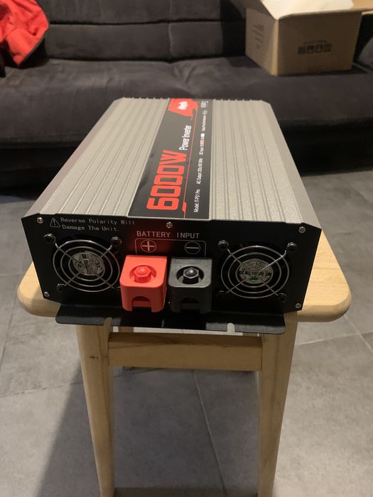 Инвертор . 6 кВт.Чистый Синус.. 6000W c 12V на 220