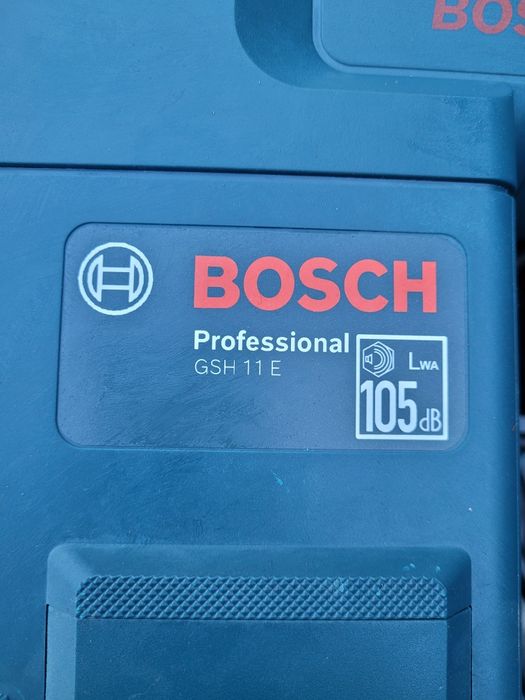 Młot udarowy BOSCH GSH 11 E