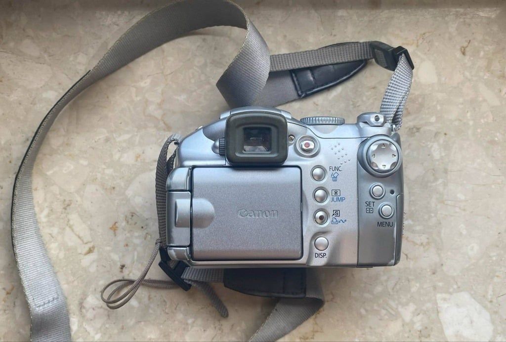 Aparat Canon PowerShot S2 IS